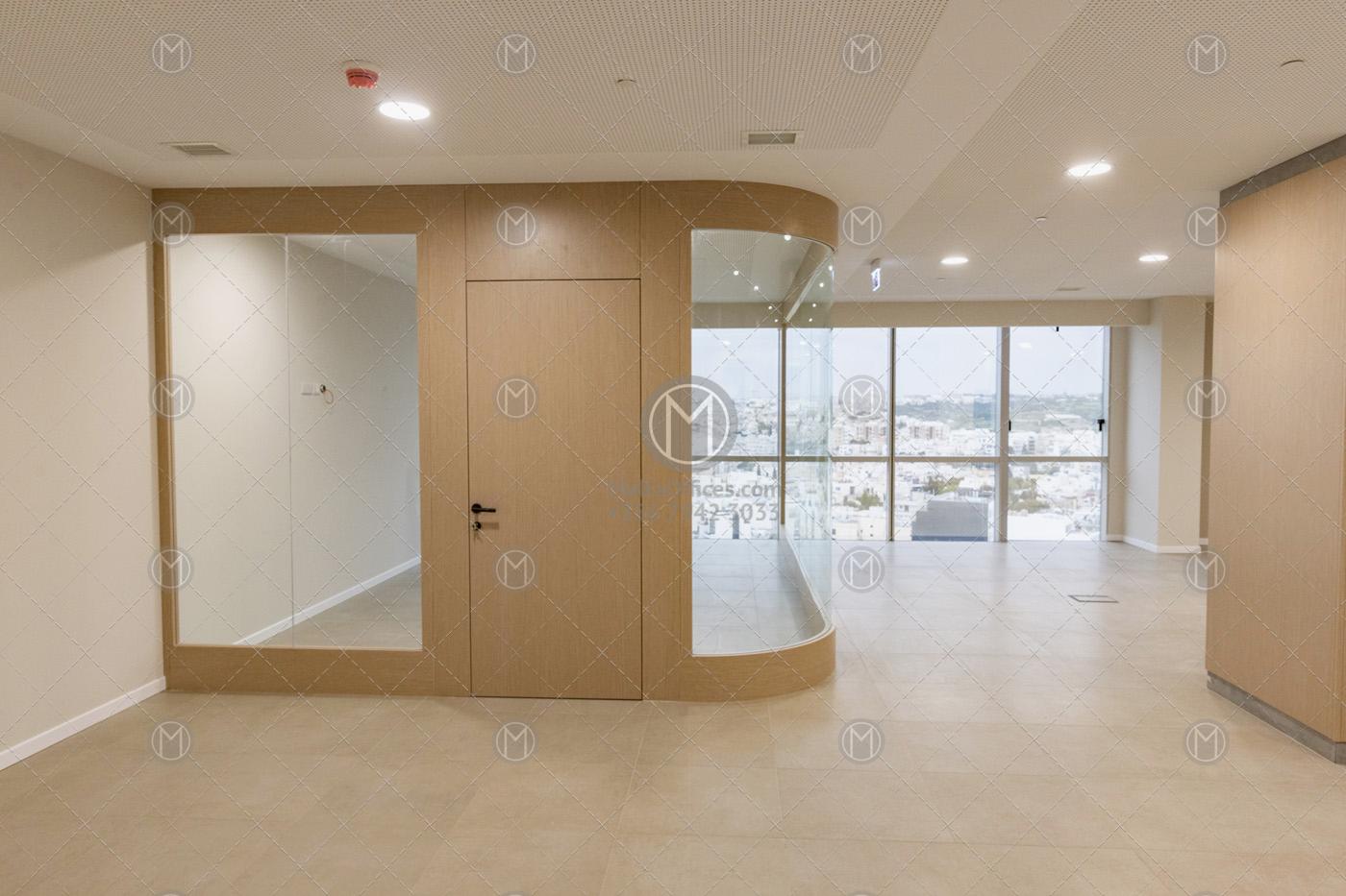 150m2 Portomaso Office For Rent