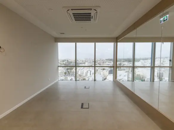 150m2 Portomaso Office For Rent