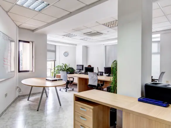155m2 Offices in Gwardamangia for Rent - (1)