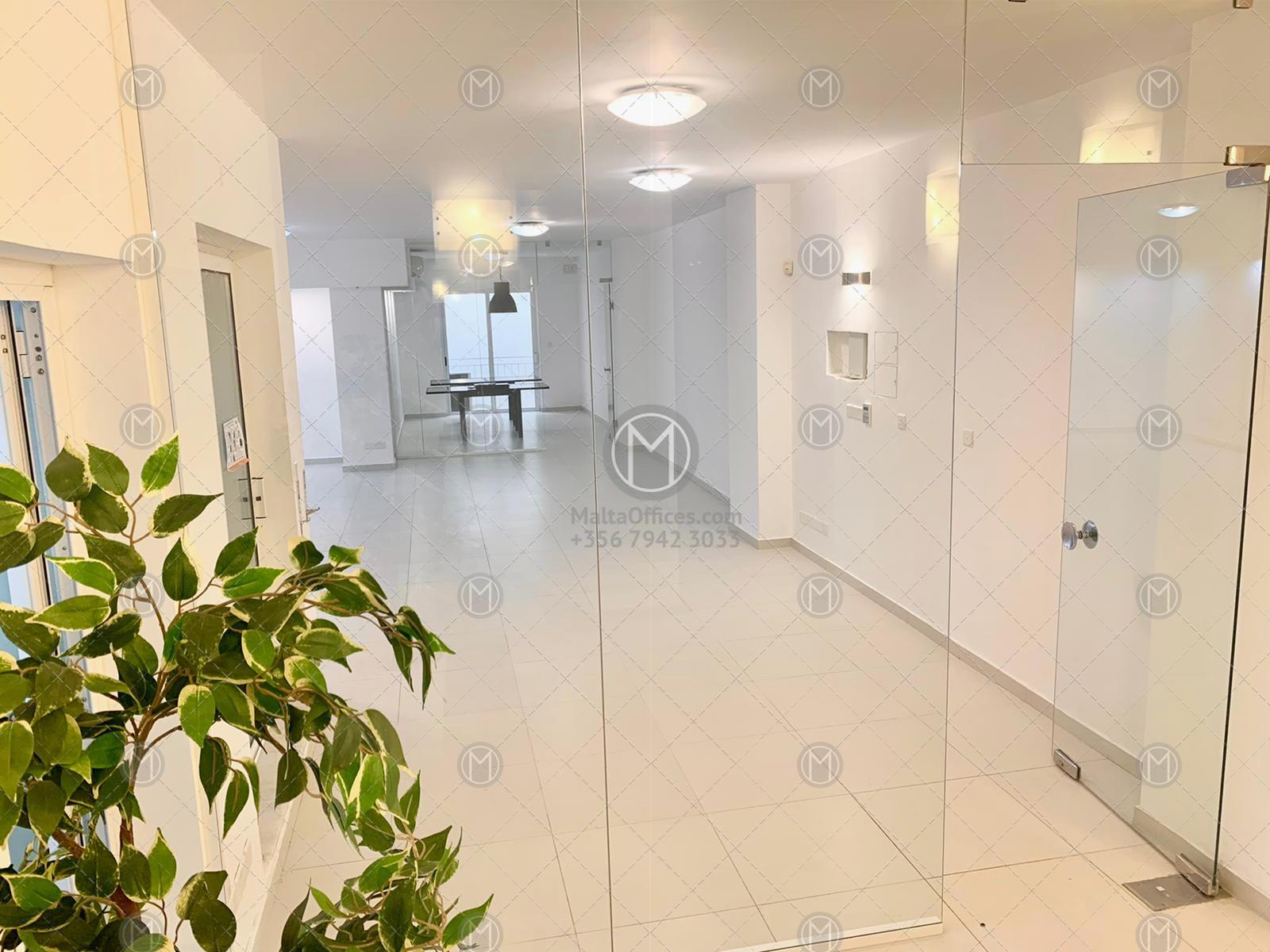 Office for rent on Tower Road in Sliema (90m2)