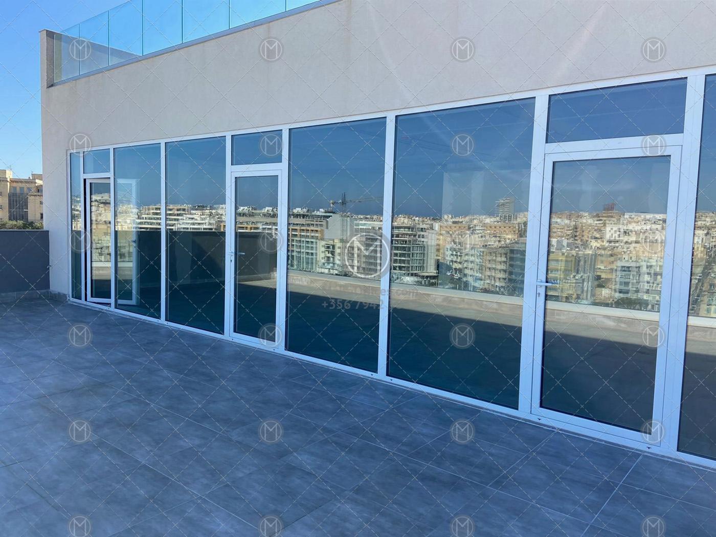 Seafront Office Building in Pieta for Rent