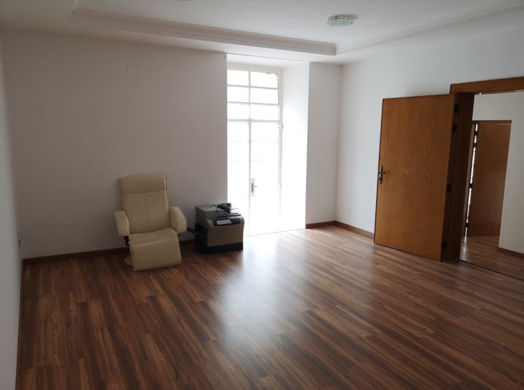 250m2 Office for Rent in Valletta