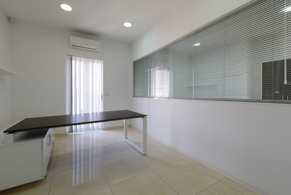 Furnished Offices in Sliema for Rent - (1)