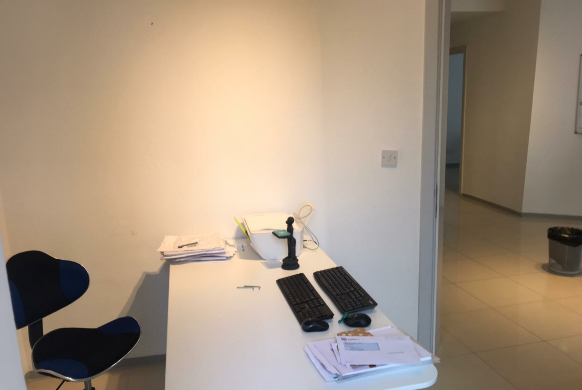 Small Furnished Office in Sliema Plans