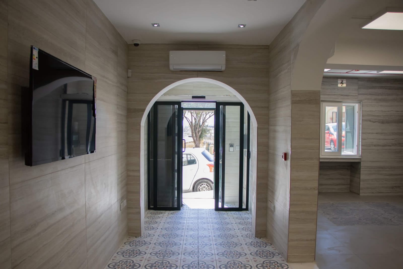 Traditional Floriana Office for Rent - (26)