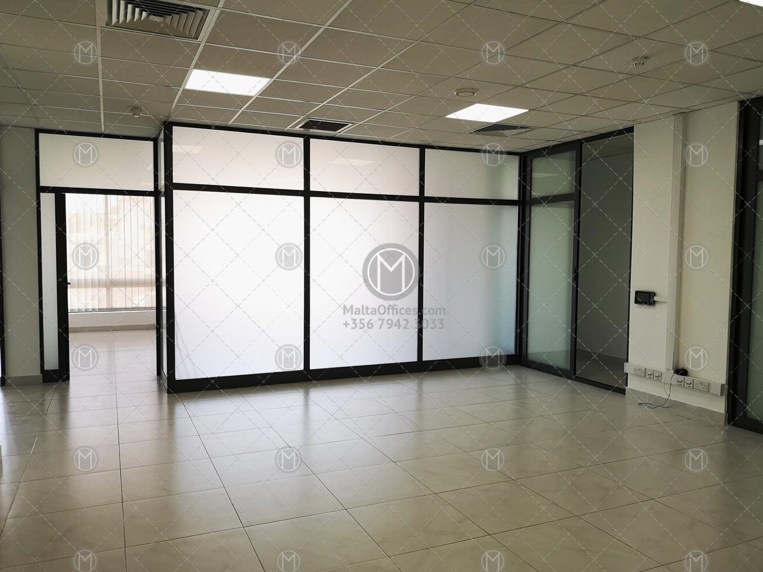 Sliema Office for Rent in Shopping Centre