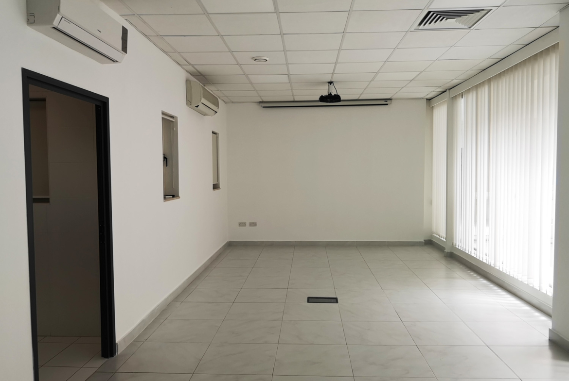 Sliema Office for Rent in Shopping Centre