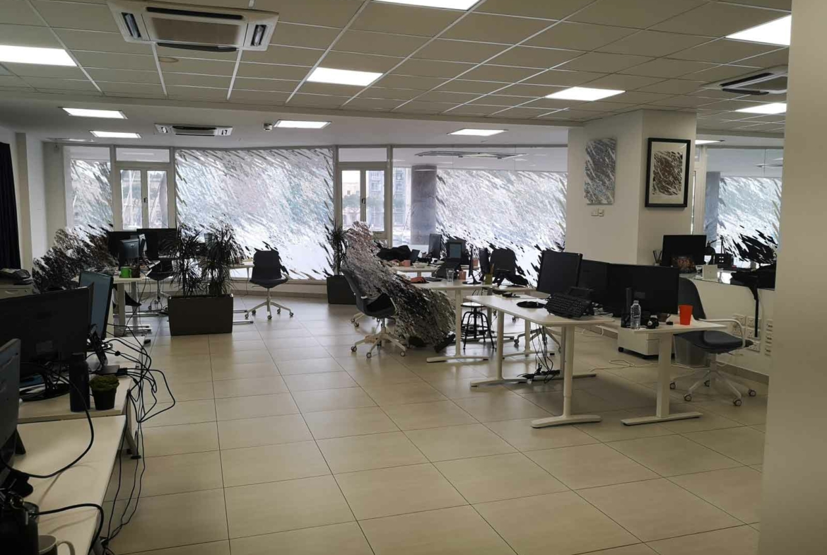 Seafront Office Space in Ta’ Xbiex To Let