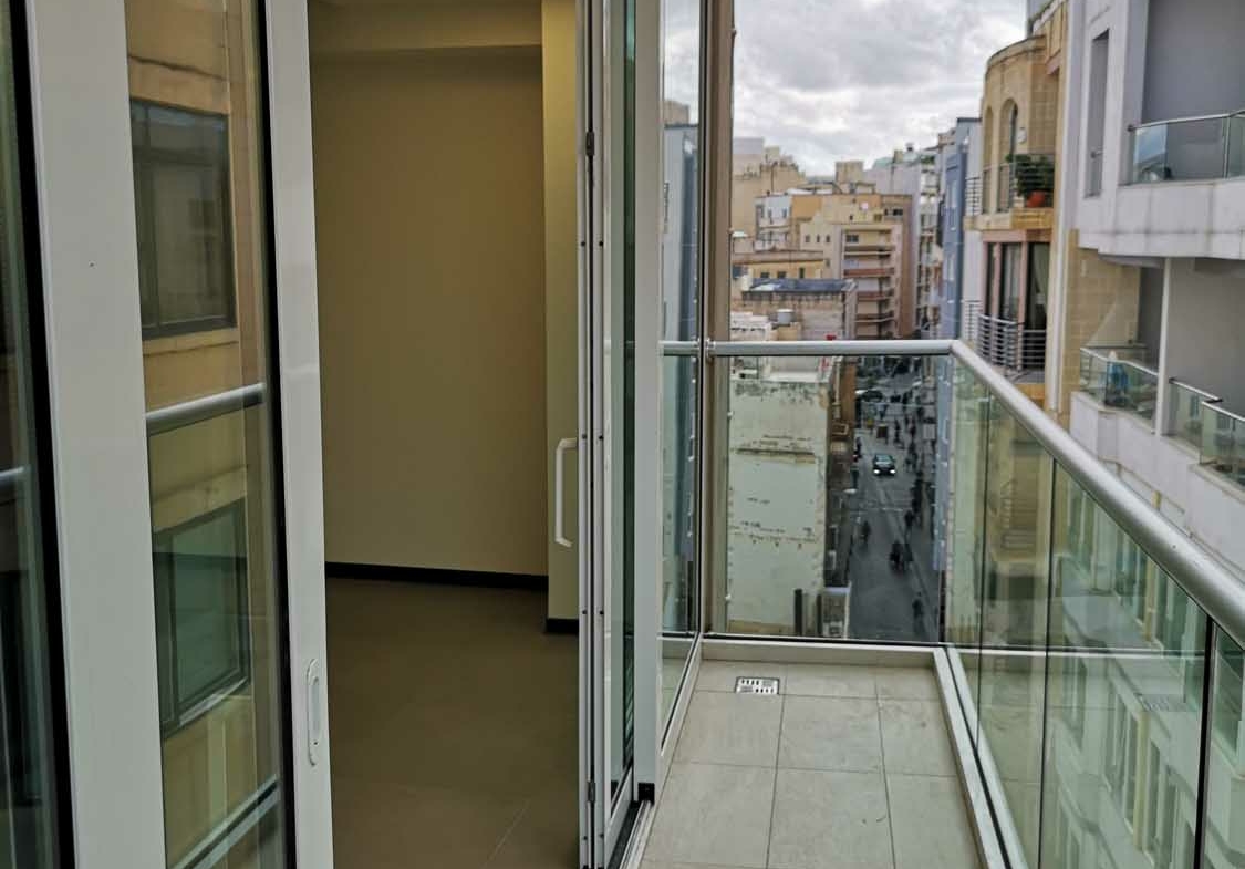 Top-notch office for rent in prime location of Sliema