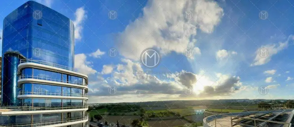 Quad Central Offices Open for Office Tenants