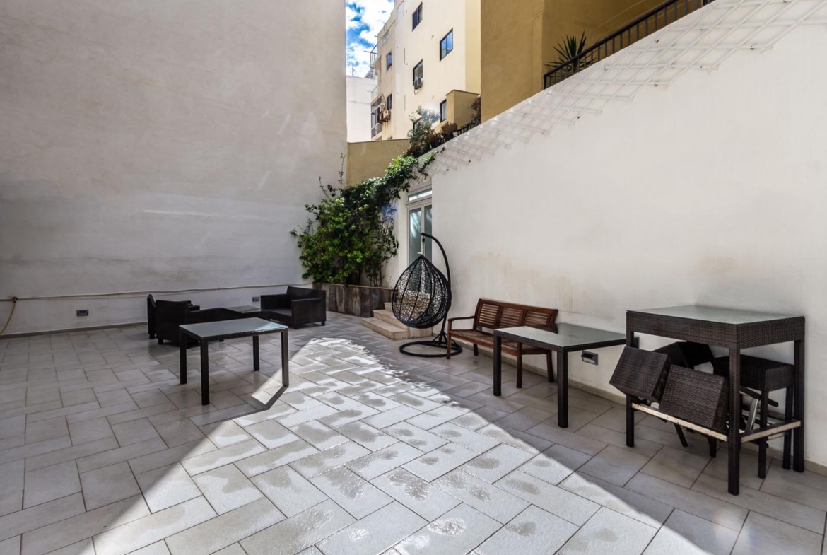 Outstanding Sliema Seafront Office to let
