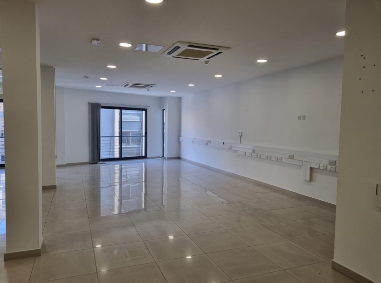 Sliema Office for 15 People