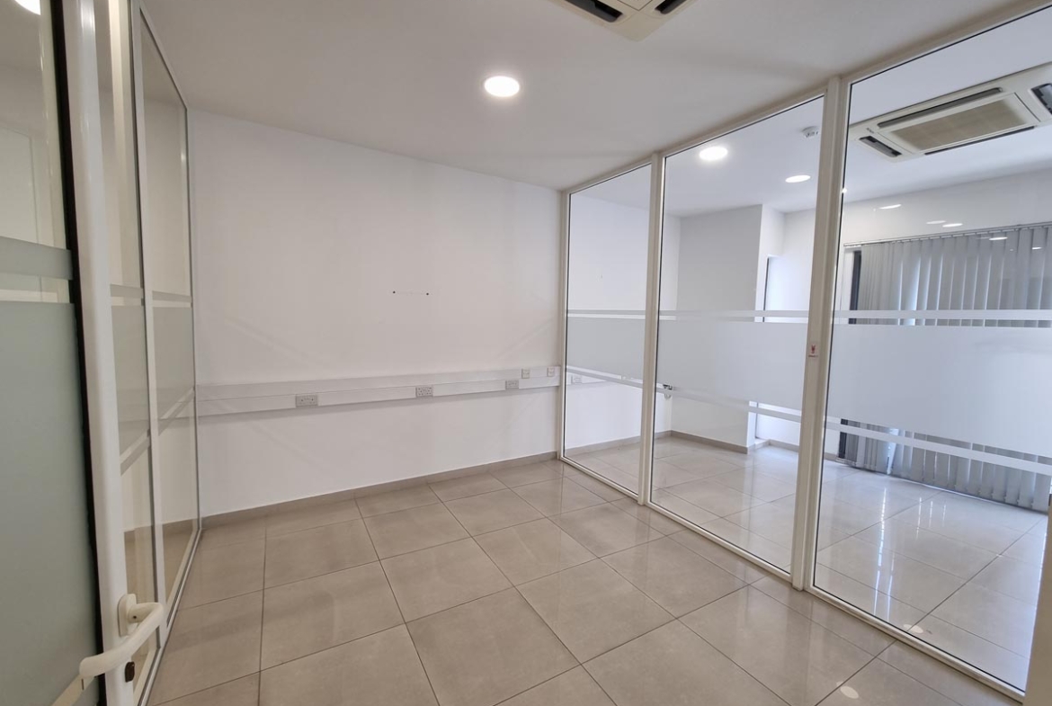 Sliema Office for 15 People