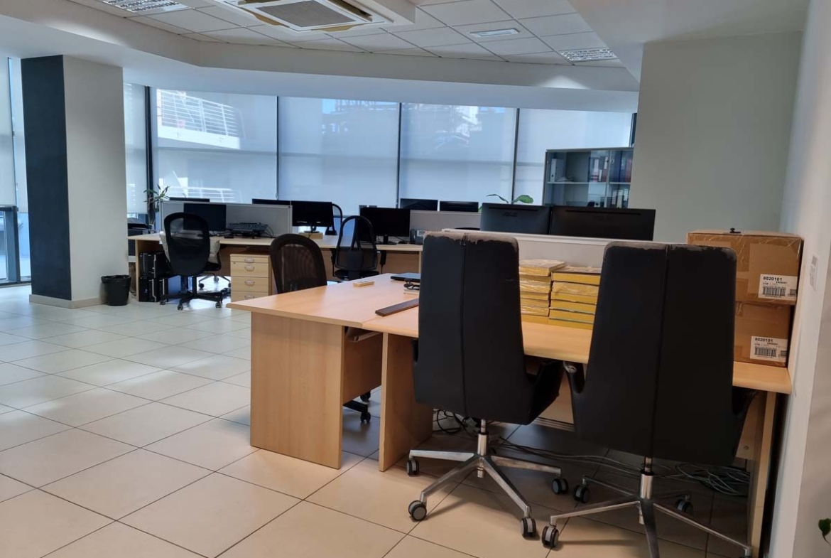 Fully furnished office in St Julian’s for rent