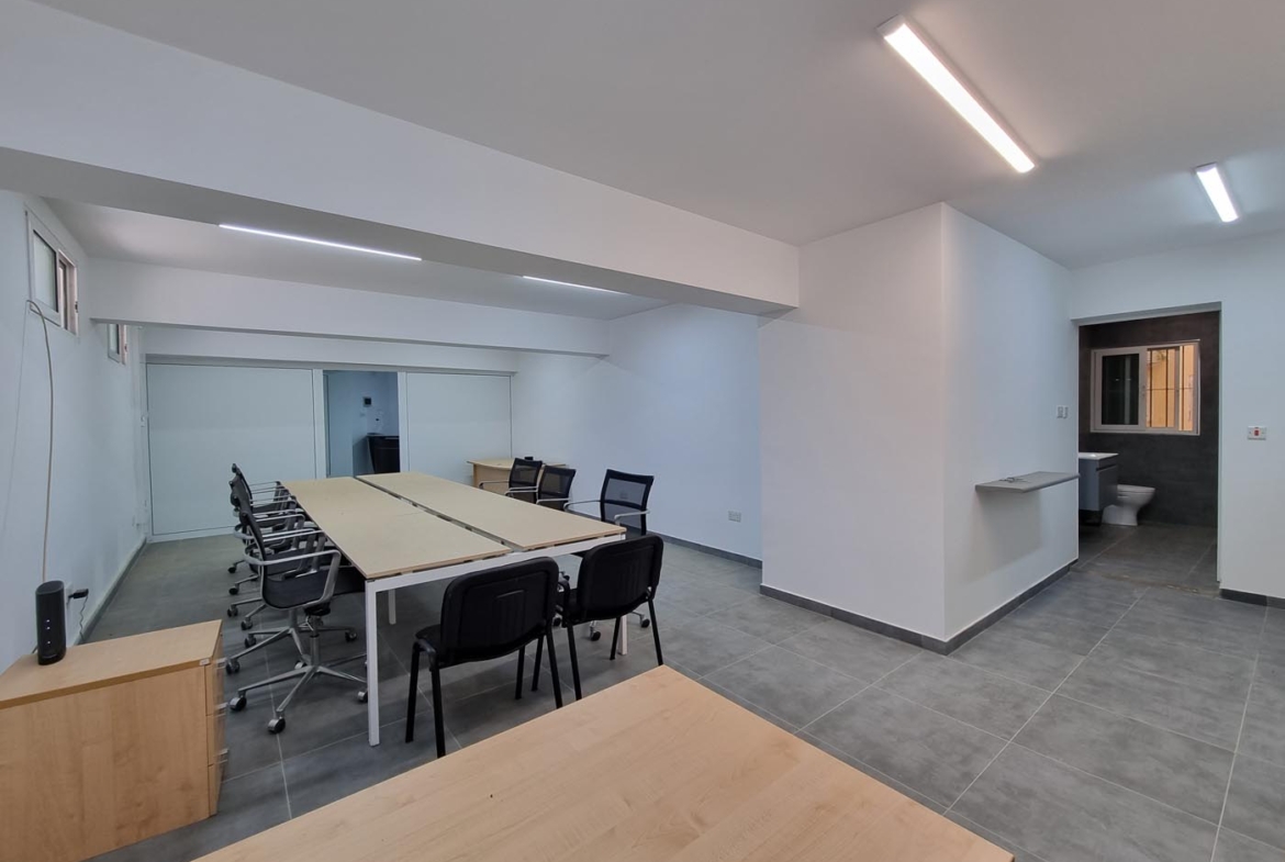 Office Near Sliema Strand For Rent