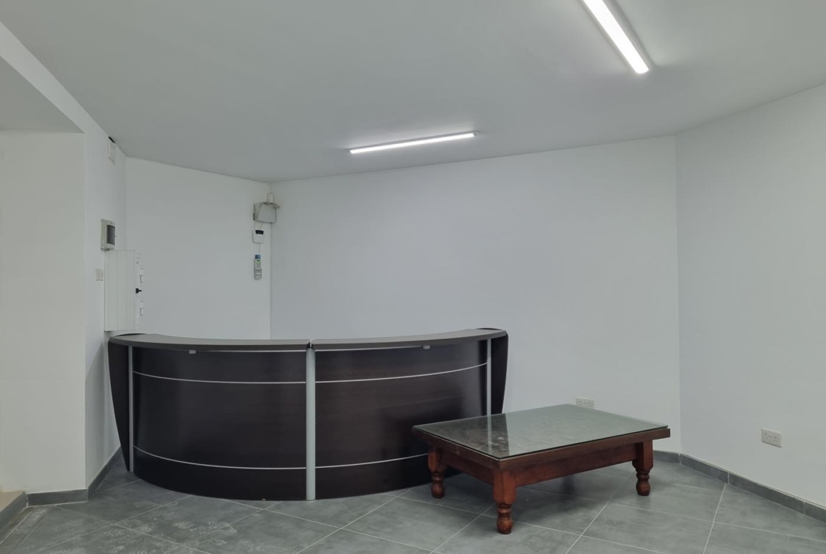 Office Near Sliema Strand For Rent
