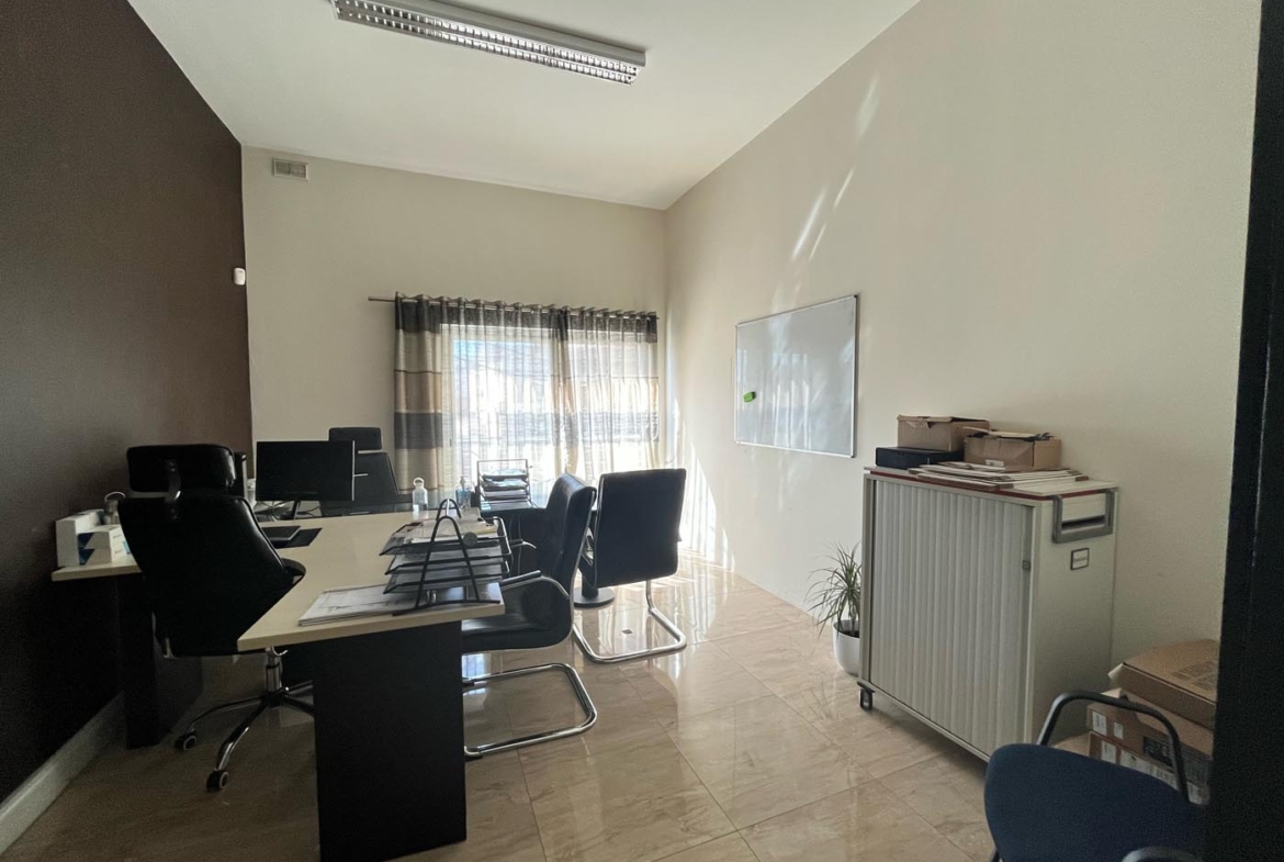 Furnished Office in Ta' Xbiex for Rent