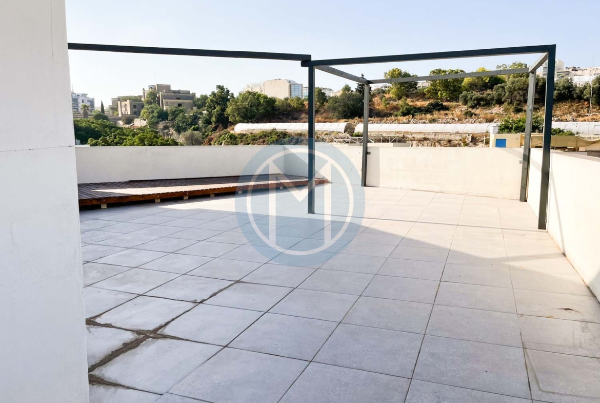 Penthouse Office For Rent in Msida