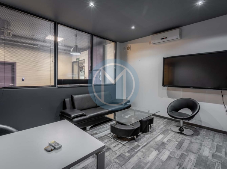 San Gwann Penthouse Office
