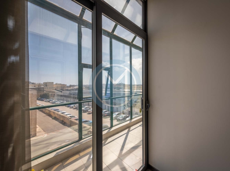 San Gwann Penthouse Office