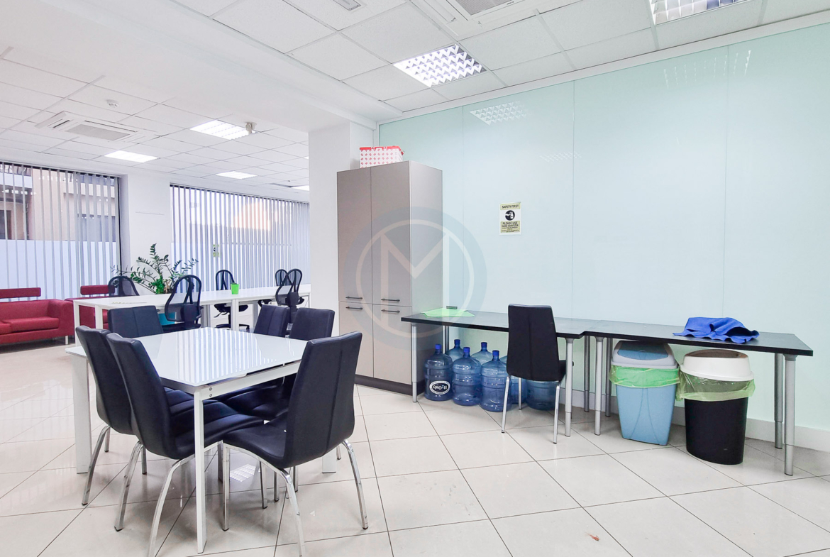 Sliema corner Office for Rent