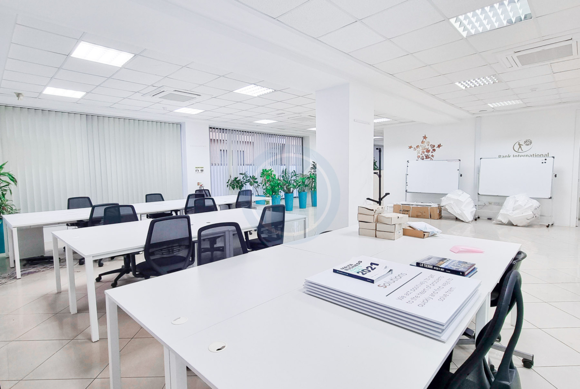 Sliema corner Office for Rent