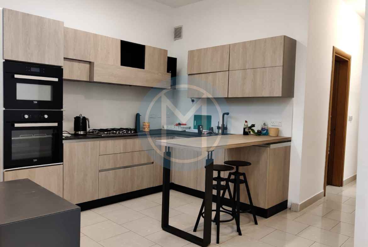 Sliema Townhouse Office