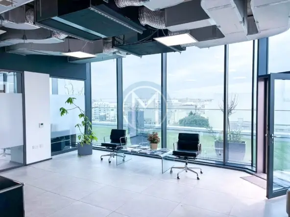 Corner Penthouse To Let