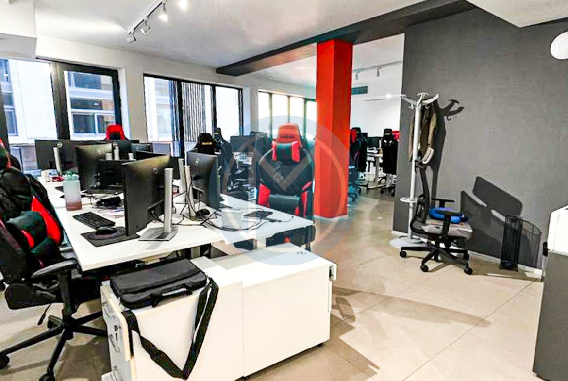 Office To Let in Sliema