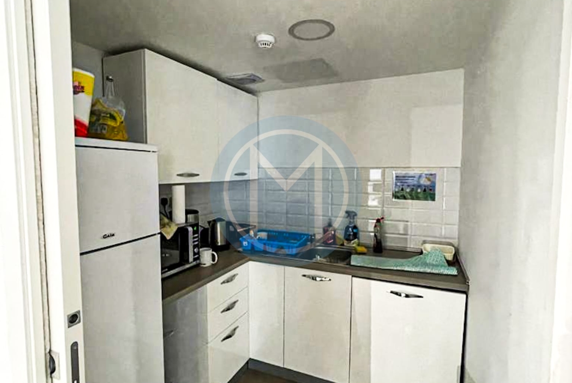 Office To Let in Sliema