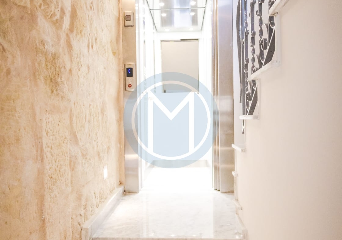 Mosta Duplex Office To Let