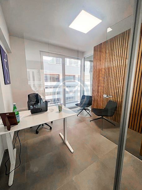 Office in Sliema To Let