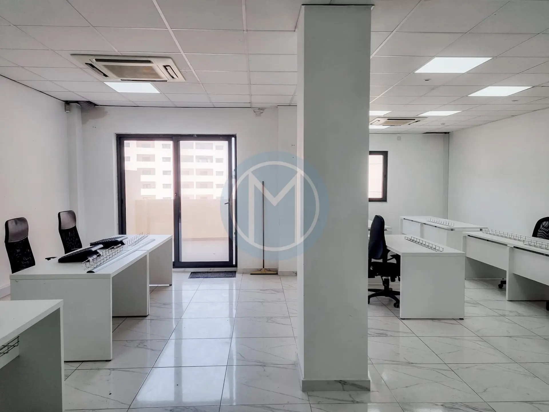 130 SQM Office To Let in Sliema