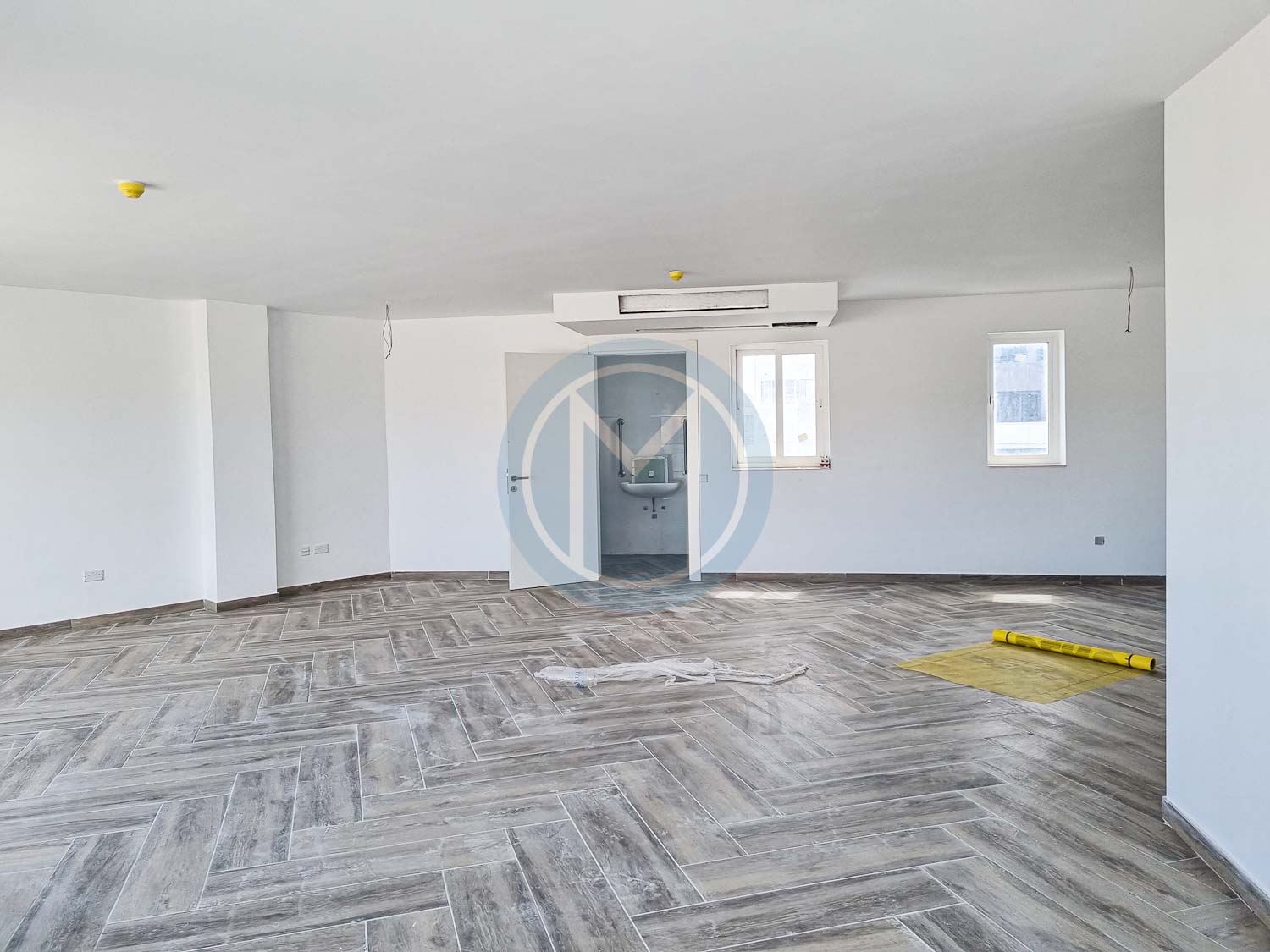 185 SQM Gzira Office To Let