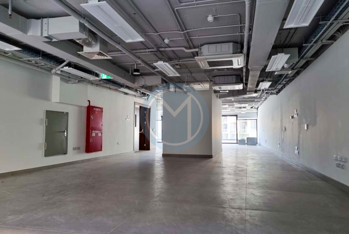 325 SQM Office To Let