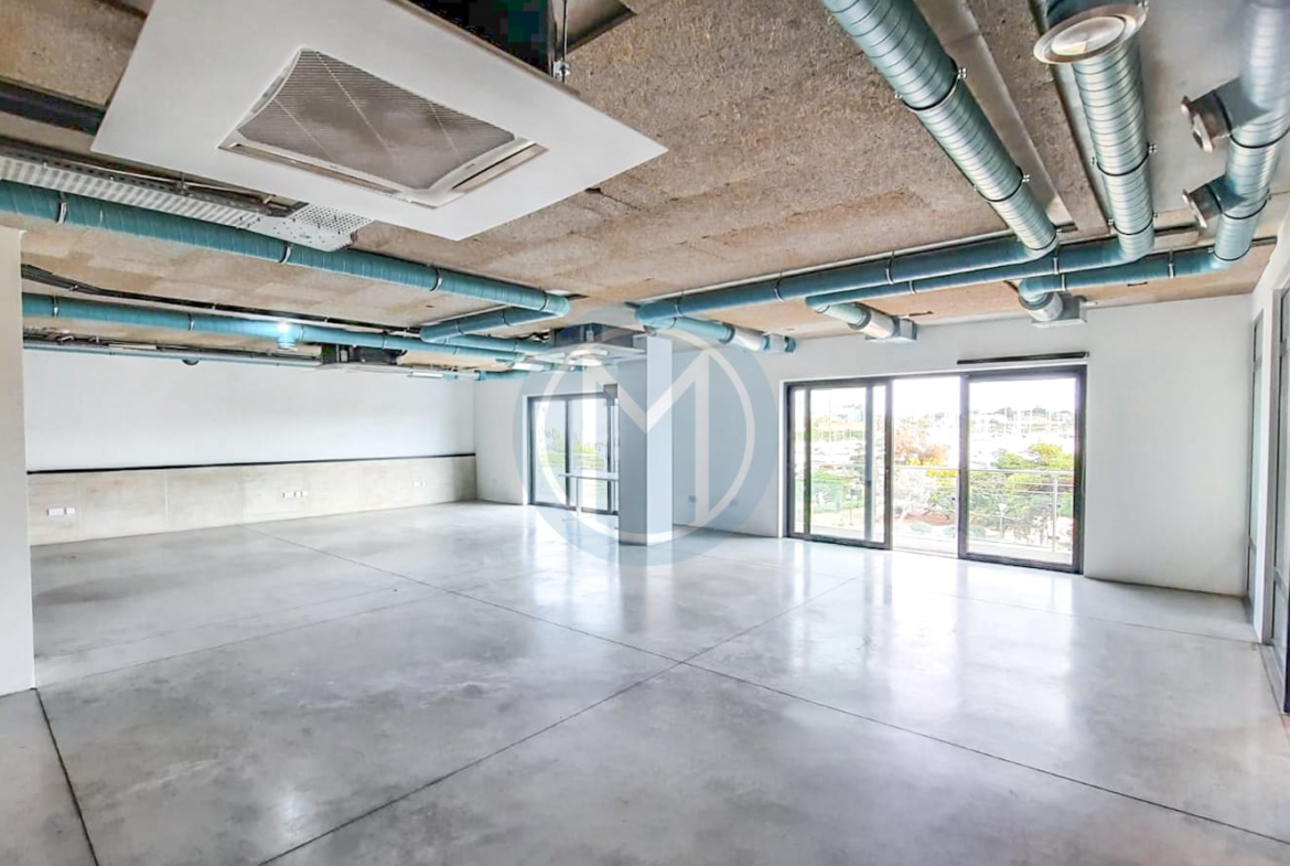 Office For Rent in Ta' Xbiex