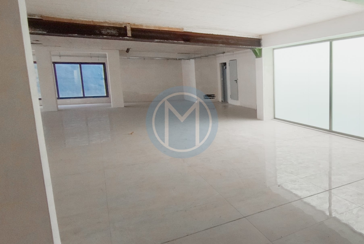 Penthouse Office To Let in Msida