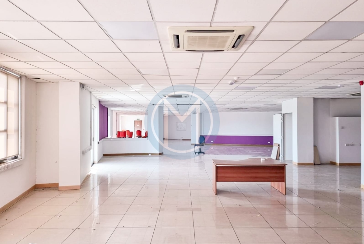 Luqa Office To Let