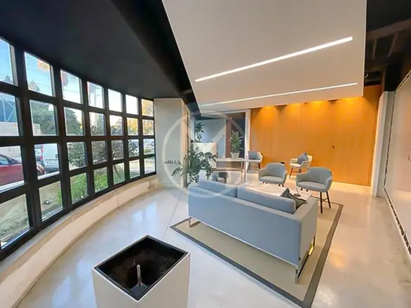 Pieta Office Building To Let