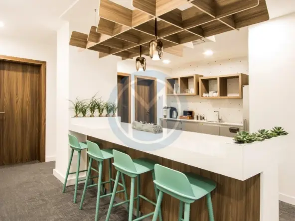 5 Person Serviced Office To Let