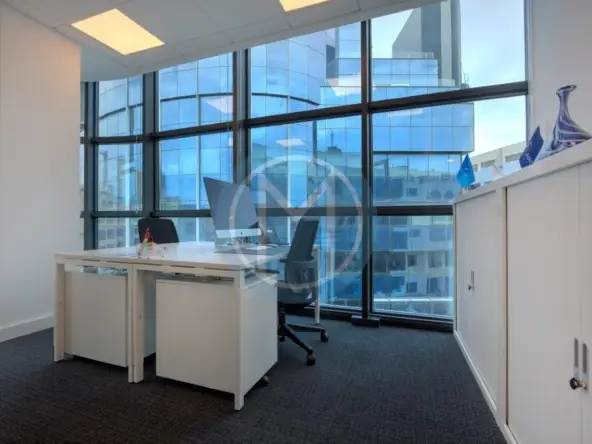 5 Person Serviced Office To Let