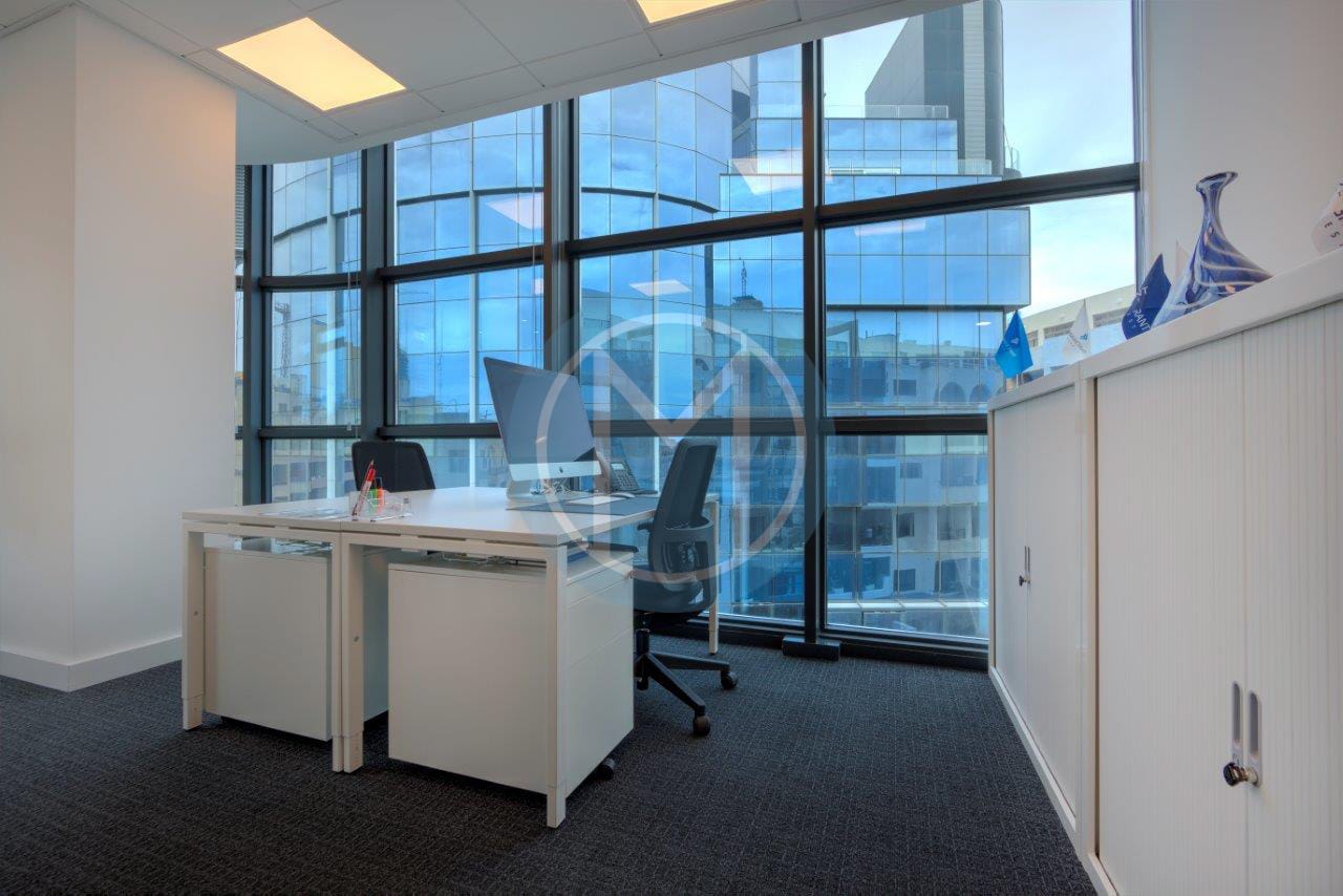 5 Person Serviced Office To Let