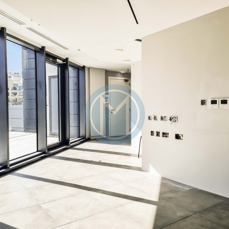 Penthouse Office To Let in St Julian’s