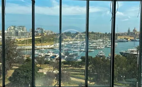 Ta' Xbiex Corner Office To Let