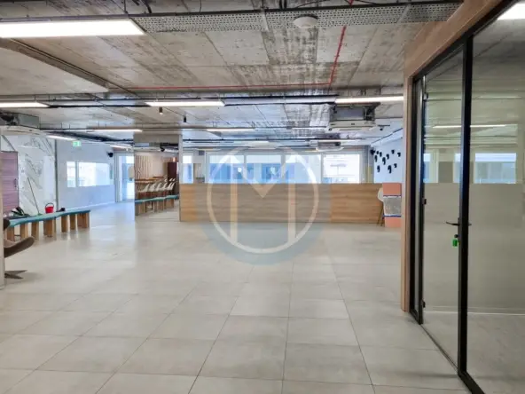 265 SQM Office Space To Let