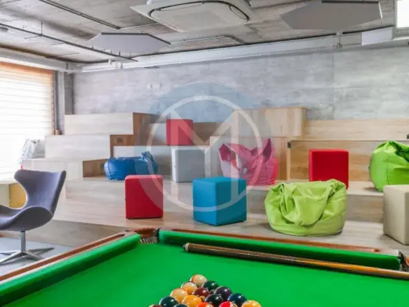 Ta' Xbiex Penthouse Office