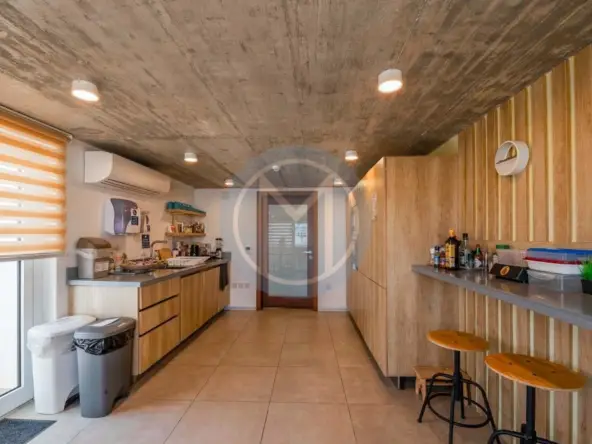 Ta' Xbiex Penthouse Office