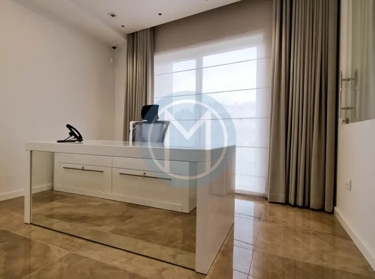 Luxury Commercial Office St. Julian's