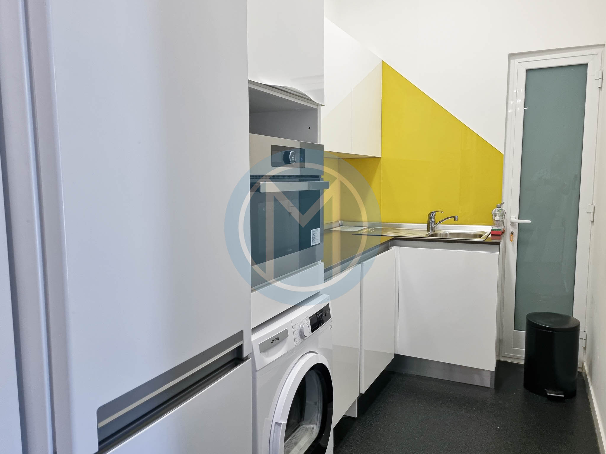 Large Gzira Office