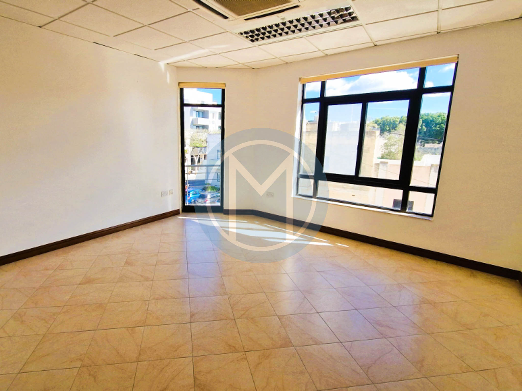 110 SQM Office in Naxxar To Let